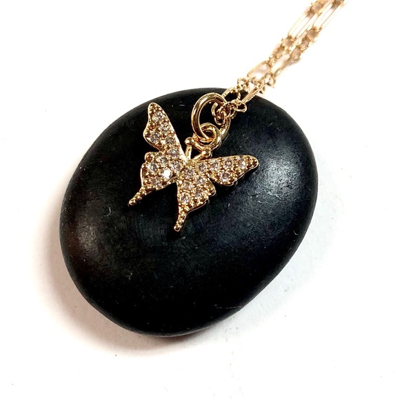 Butterfly Necklace, Dragonfly, Insect, Bee, Flower - Picture 2 of 10